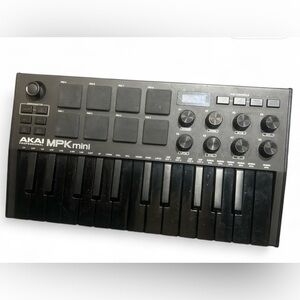 AKAI MPK Mini Black MIDI Controller